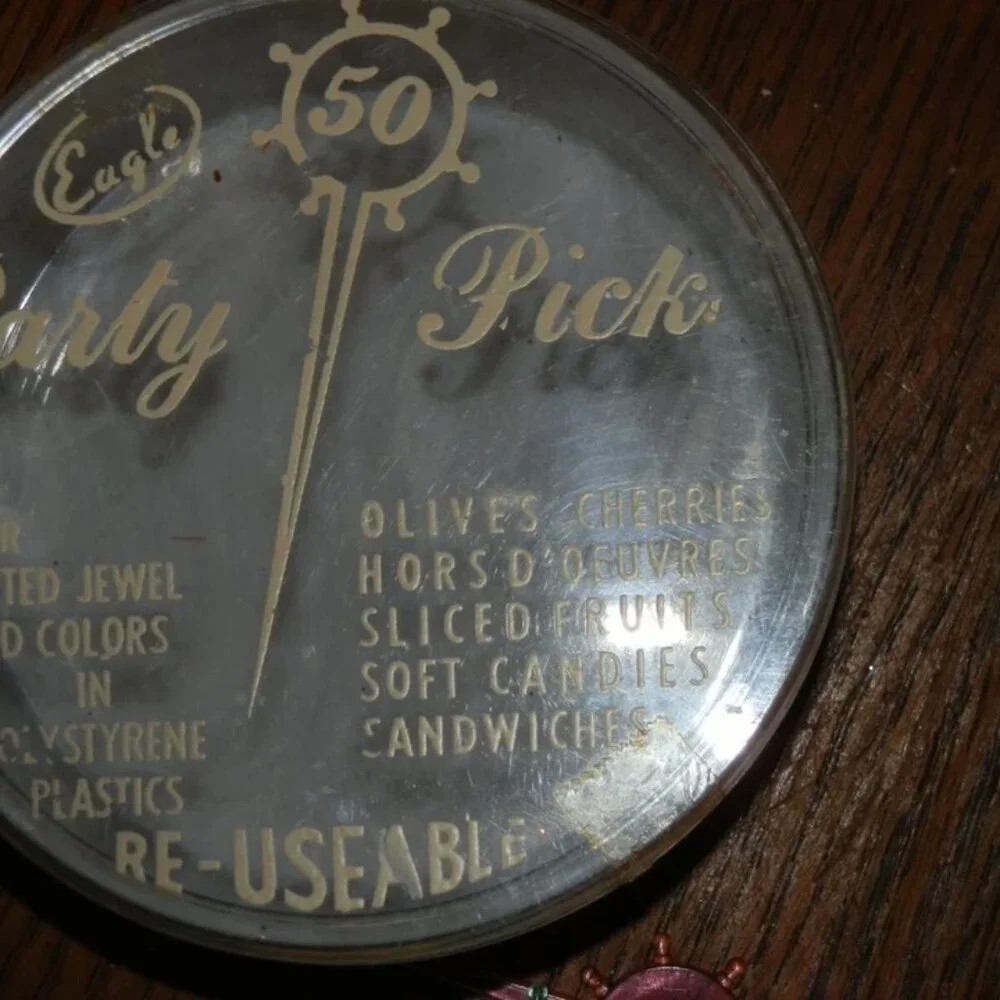 Retro Party PIcks